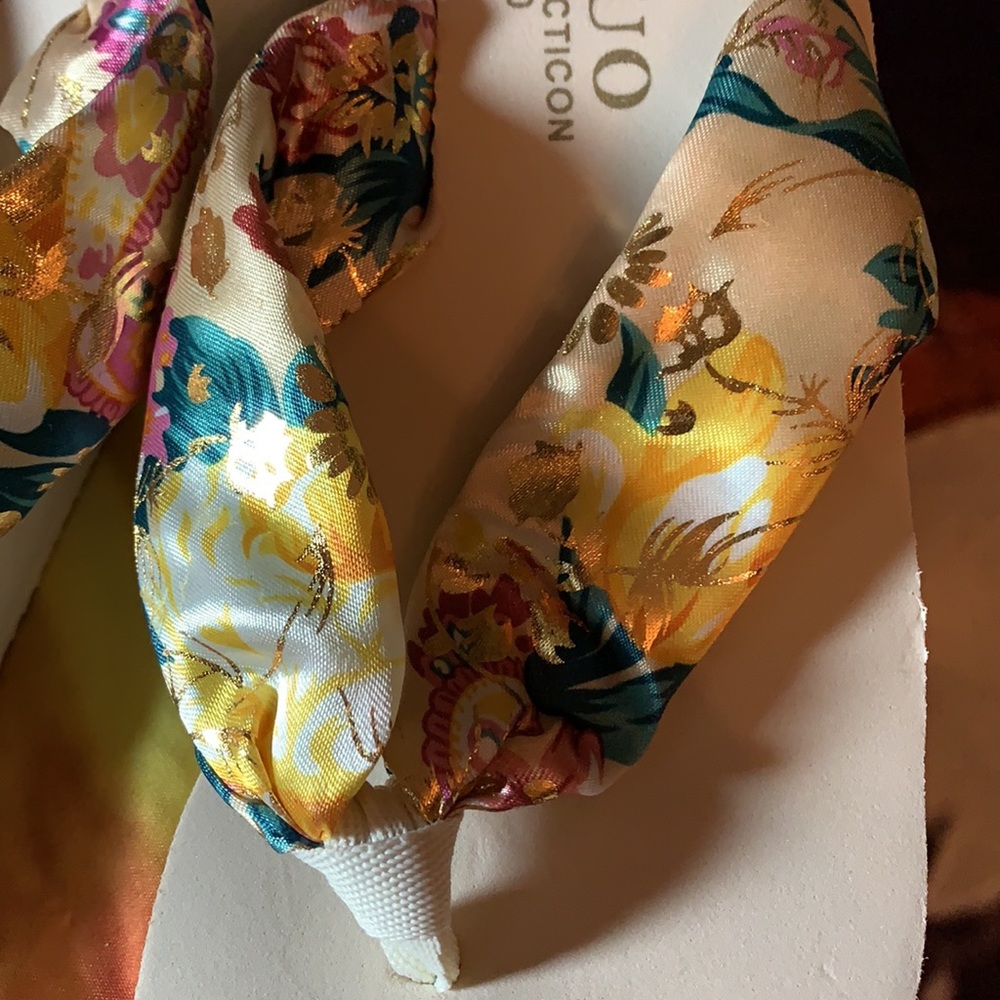 NWOT Wedge Cloud Foam Flip Flops Size 39 EUR 8-9US - Picture 2 of 5